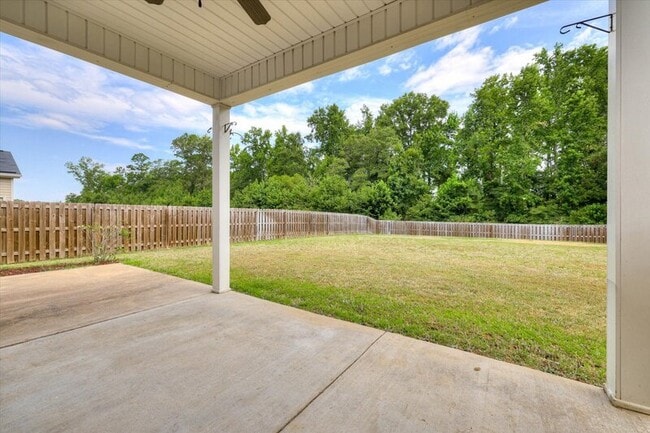 Building Photo - 127 Radcliff Dr