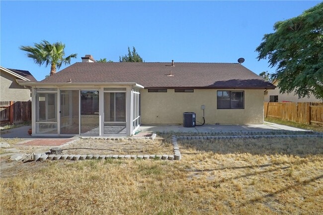 Building Photo - 1721 Viridan Ave