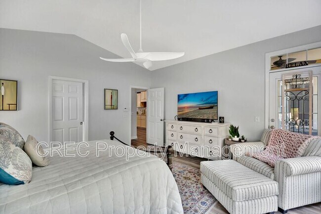 Building Photo - 147 Palm Cove Way