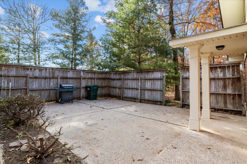 Building Photo - 205 Gum Branch Rd