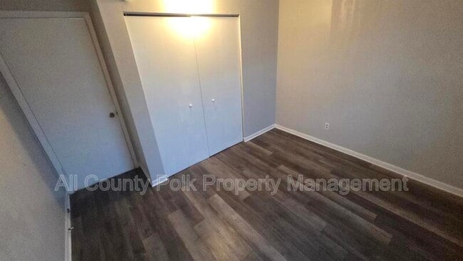 Building Photo - 3039 St Paul Dr