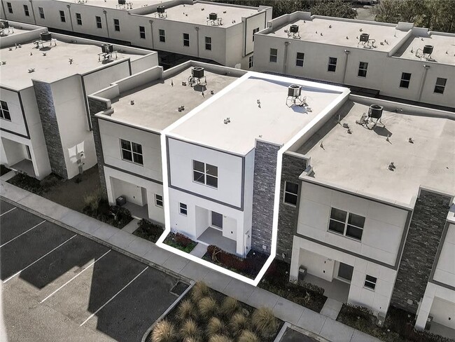 Building Photo - 367 Famagusta Dr