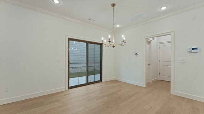 Building Photo - "Spacious 4-Bedroom Retreat with Fireplace on West Bronco Drive – Fayetteville's Hidden Gem!"