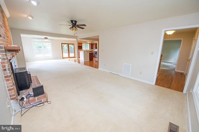 Building Photo - 27120 Patriot Dr