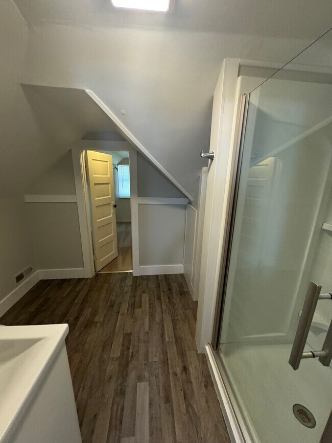 Building Photo - 500 S Lincoln St