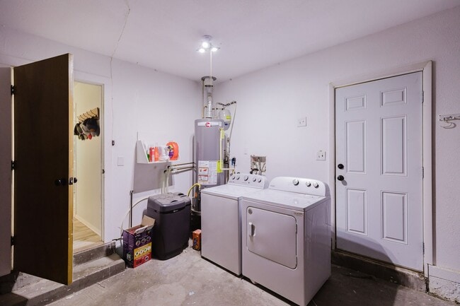 Building Photo - Adorable 3 Bedroom Home
