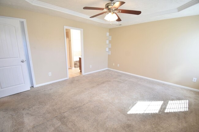 Building Photo - 3 bedroom 2.5 Bath Home with Loft- No Pets