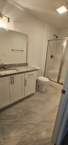 Building Photo - 936 Osage Villa Ct