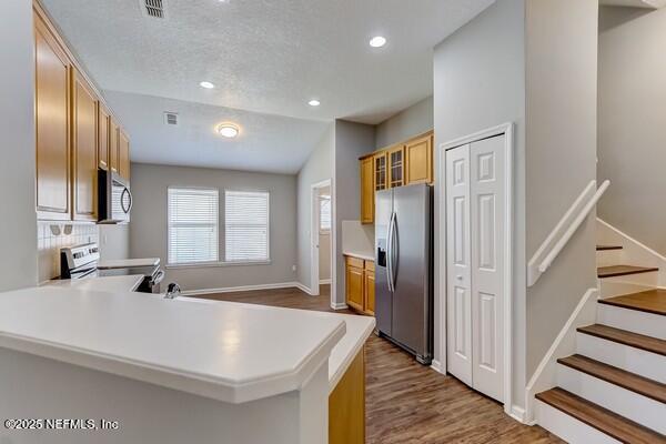 Building Photo - 1704 Dartmoor Ln