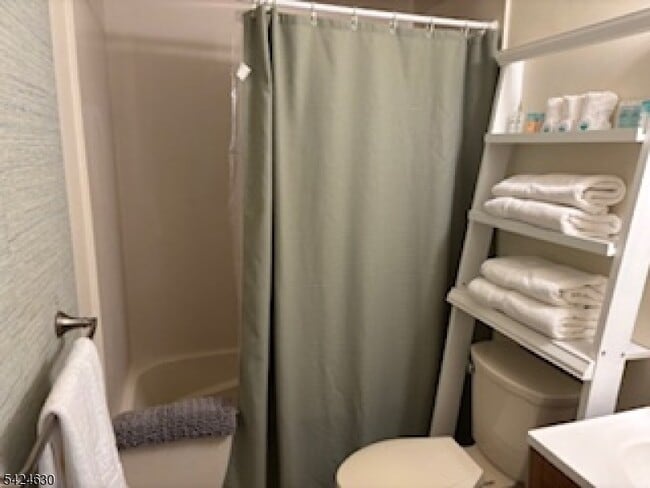 Building Photo - 5 Arapahoe Dr