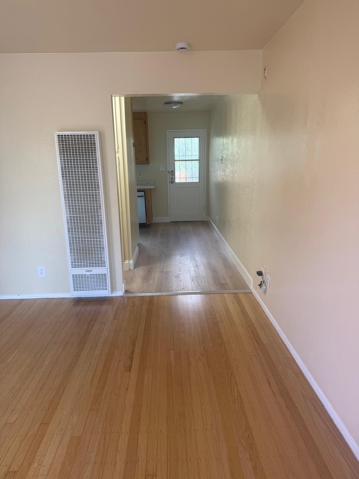 Living Area Walkway to Kitchen - 1456 Hopkins St