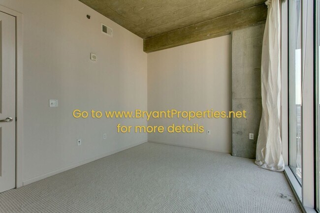 Building Photo - Nashville - Downtown 1-Bedroom Condo