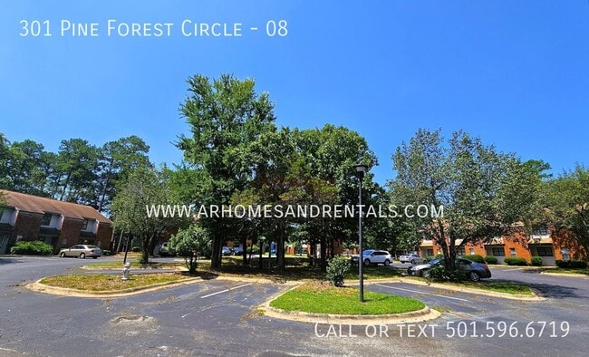 Building Photo - 301 Pine Forest Cir