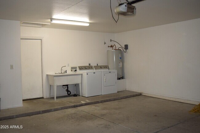 Building Photo - 15951 W Young St