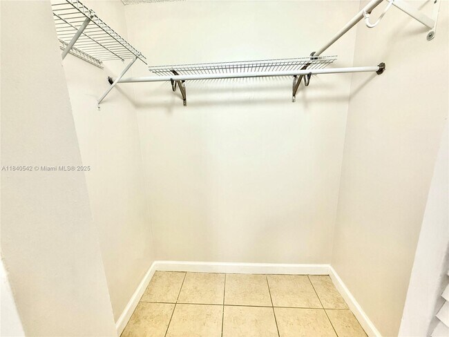 Building Photo - 5765 W 25th Ct