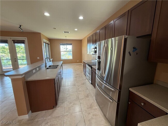 Building Photo - 16511 Whispering Trace Ct