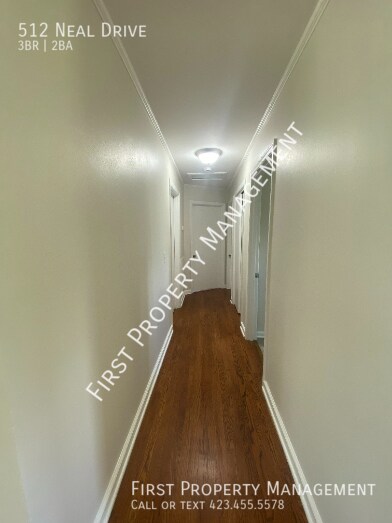 Building Photo - 512 Neal Dr