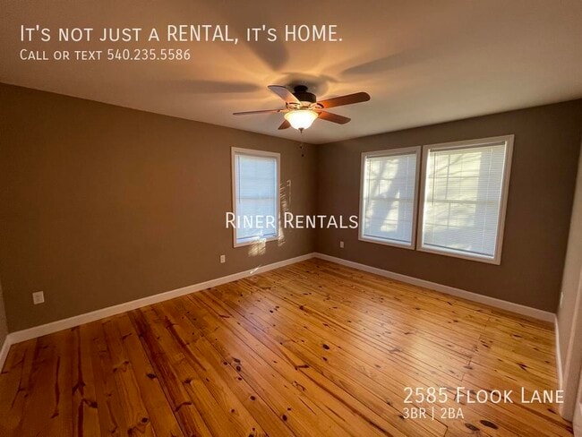 Building Photo - 2585 Flook Ln