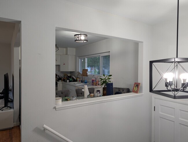 Building Photo - 34340 Viceroy Dr