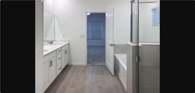 Building Photo - 63 River Strand Ln