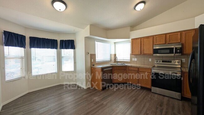 Building Photo - 5120 Finadene Ct