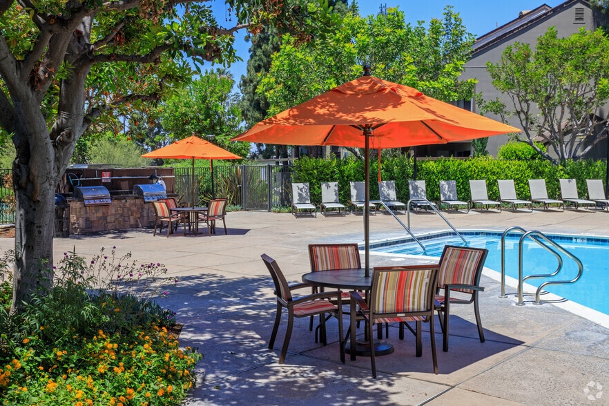 Primary Photo - Rose Pointe Apartments