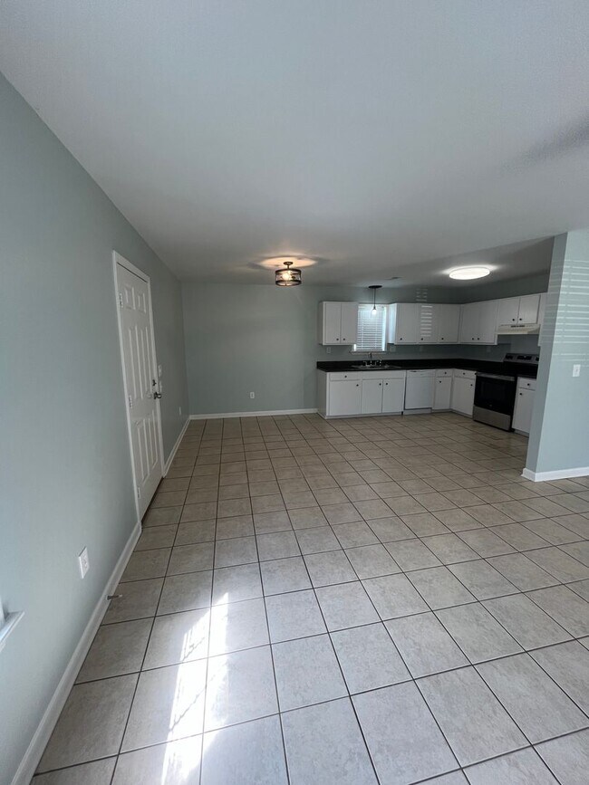 Building Photo - 3941 Greenpond Rd
