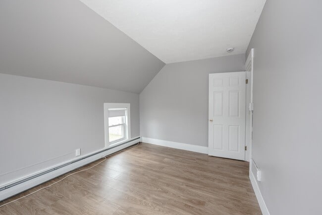 Building Photo - 2 Gamache Rd