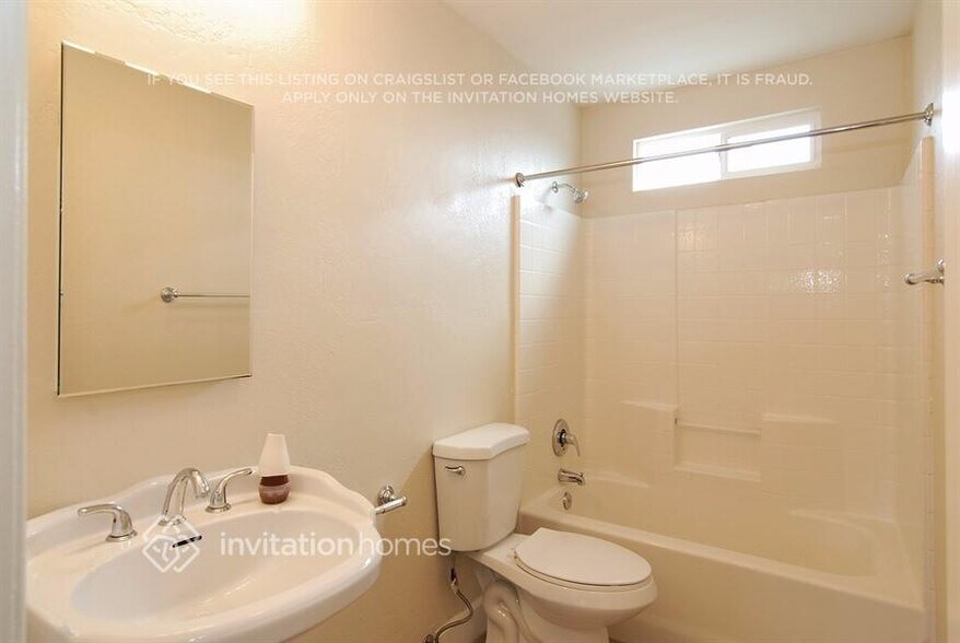 Building Photo - 960 Twining Ave