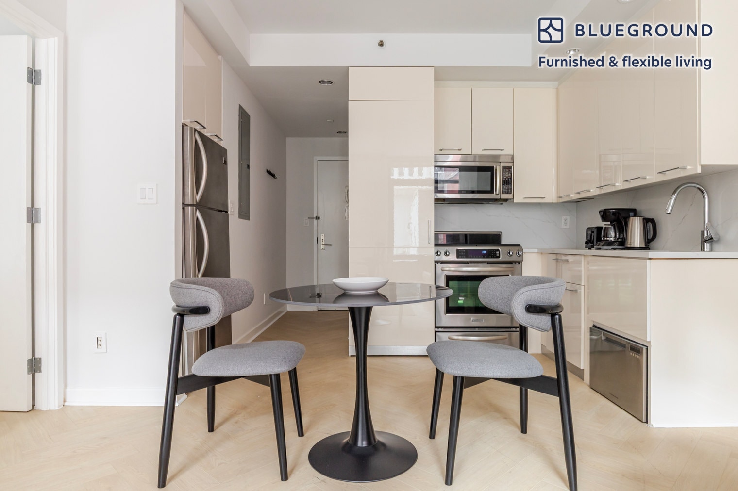 Building Photo - 49 E 34th St