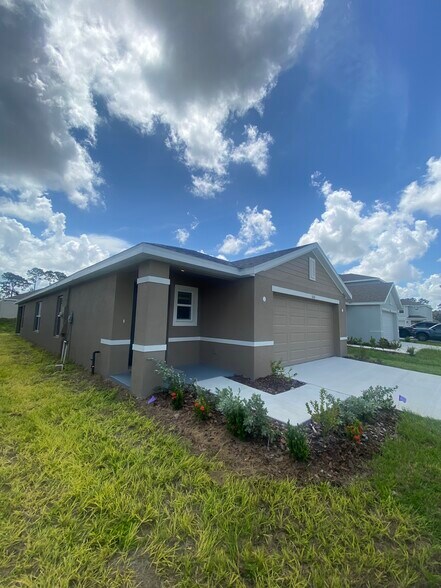 Building Photo - 11511 Memorial Dr