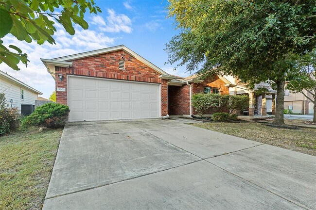 Building Photo - 11205 Burton St