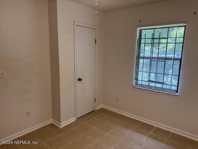 Building Photo - 3922 Ribault River Ln