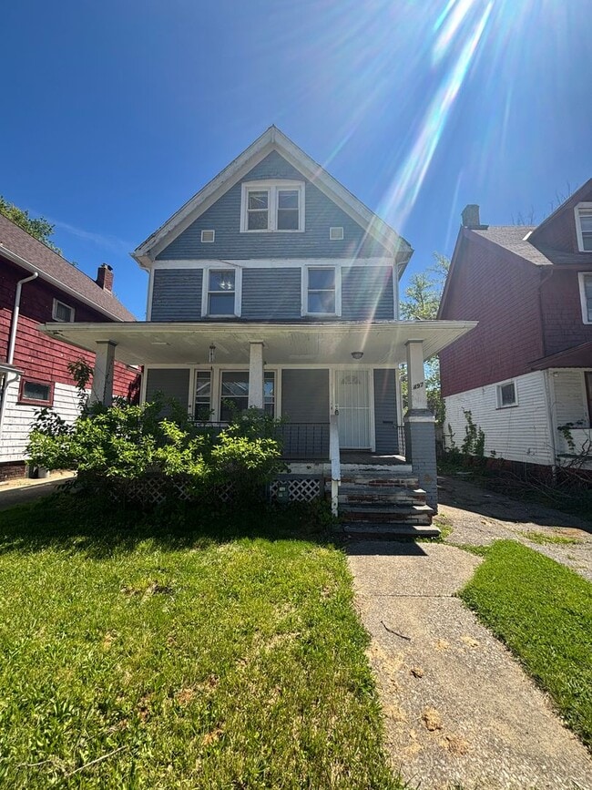 Building Photo - 3bd Single Cash Pay