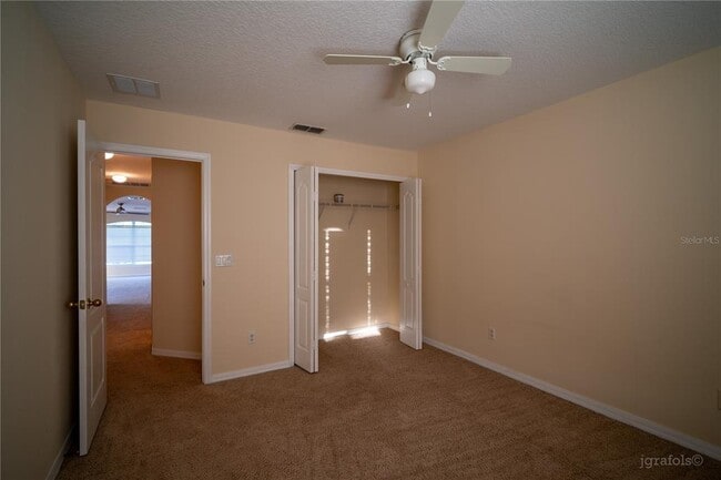 Building Photo - 2136 Shadow Creek Dr