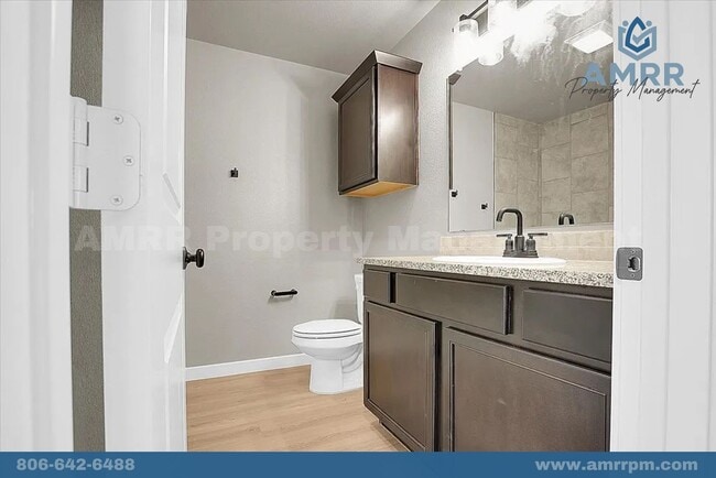 Building Photo - Spacious 3-Bedroom Home – Your Perfect Fam...