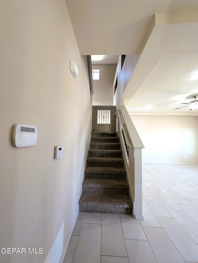 Building Photo - 616 Rafael Marmolejo St