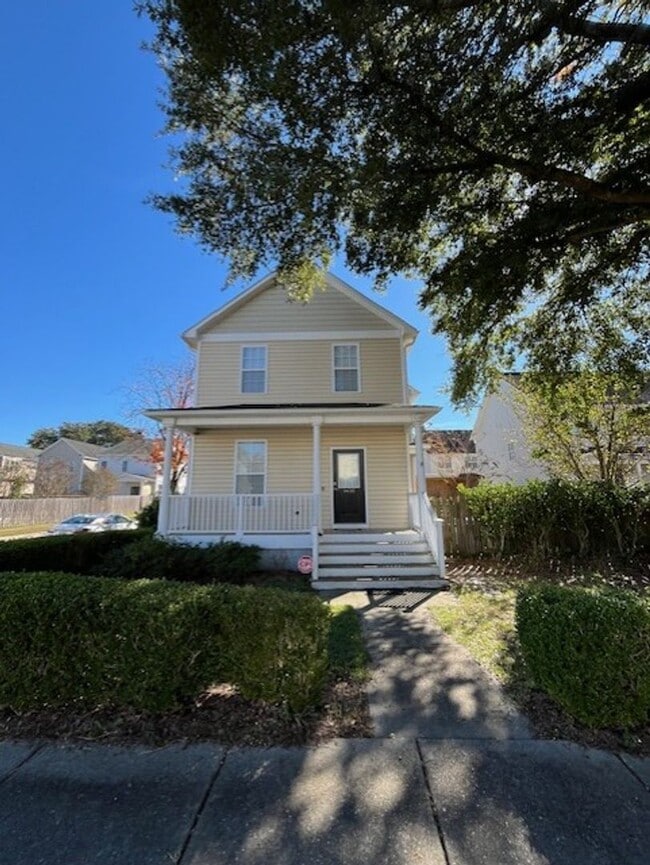 Building Photo - Lovely Home in the Love Grove subdivision!