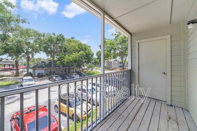 Building Photo - 6052 Westgate Dr
