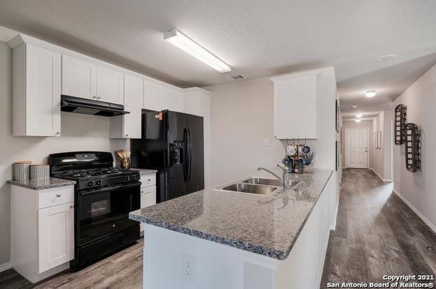 Building Photo - 10634 Borlaug St
