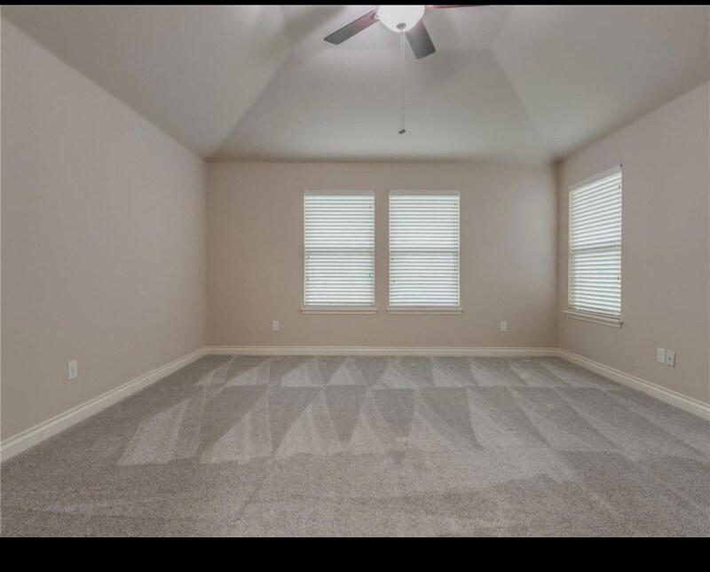 Building Photo - 18400 Agua Dr