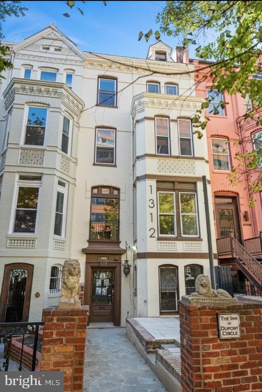 Building Photo - 1312 19th St NW