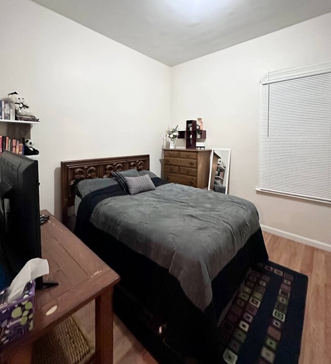 Building Photo - 1050 Wendell Ave