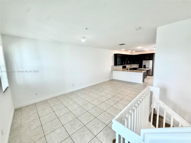 Building Photo - 2909 SW 119th Way