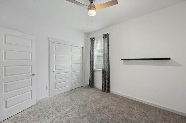 Building Photo - 141 Parryi Cove
