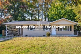 Building Photo - 504 Rosebriar Ct