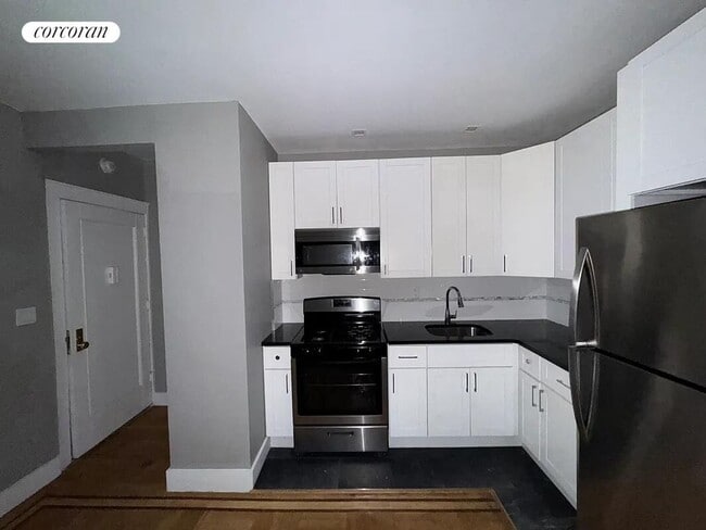 Primary Photo - 92 E 53rd St