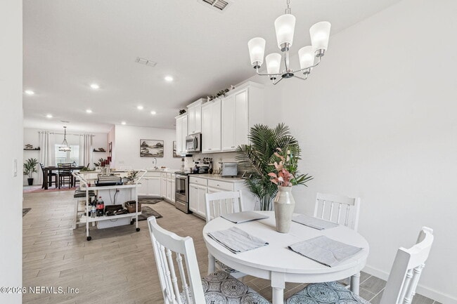 Building Photo - 84651 Balsam Ct