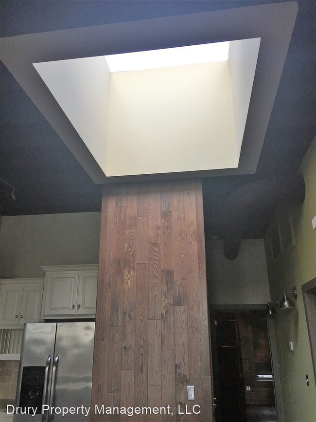 Building Photo - 2 br, 1 bath House - 311 Park Central West #B