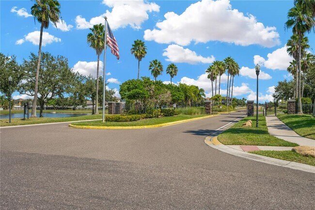 Building Photo - 1833 Mira Lago Cir
